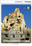 Cambridge Discovery Reader Level B1: Life on the Edge...